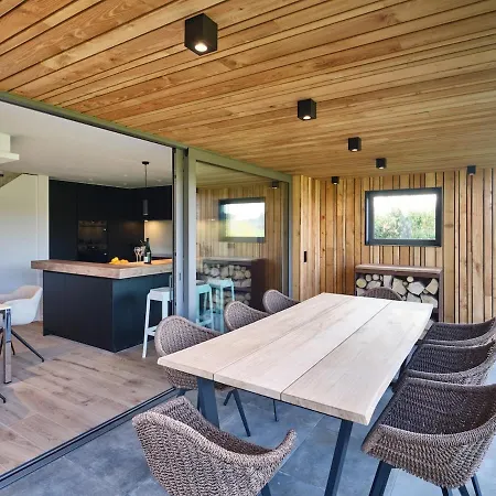 Hébergement de vacances Luxueuse Maison à La Campagne à 5 Min De